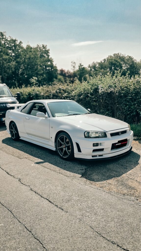 Import Nissan GT-R