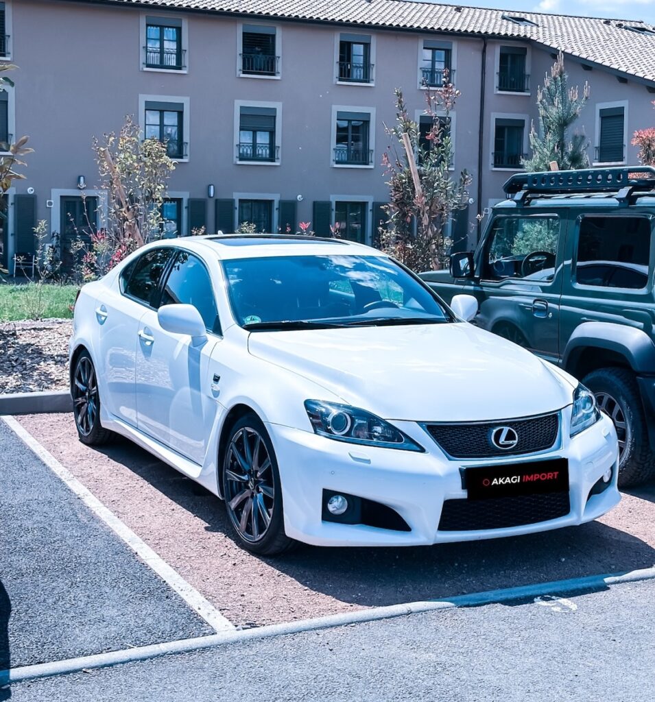 Import Lexus IS F France