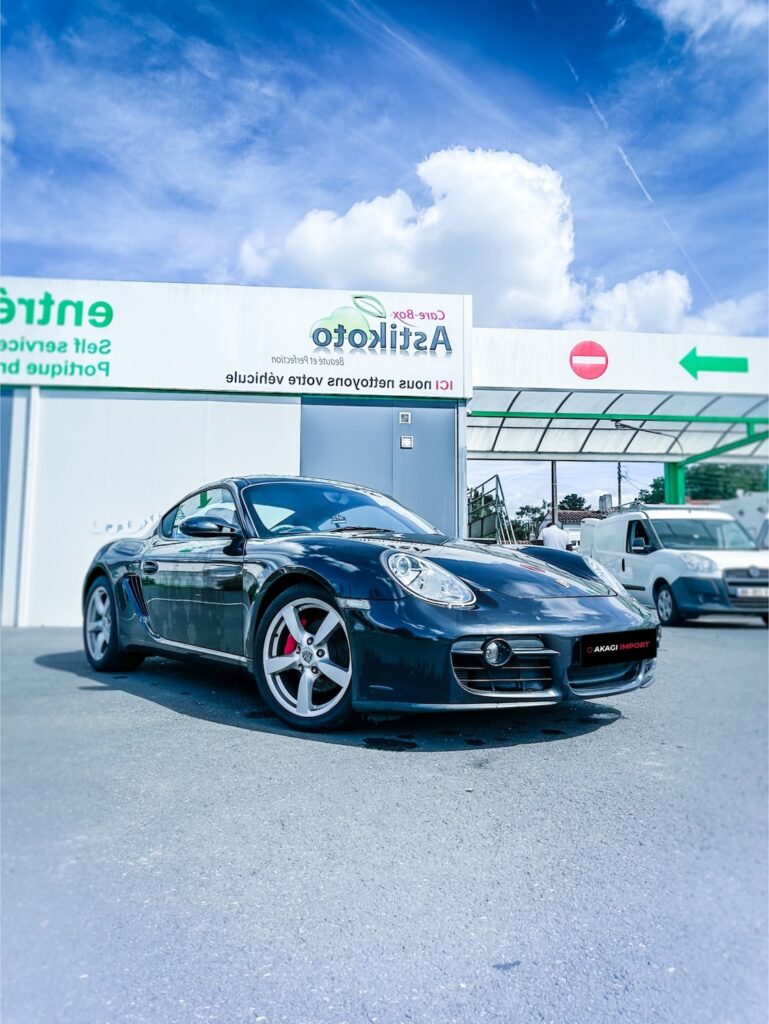 Import porsche cayman Nantes